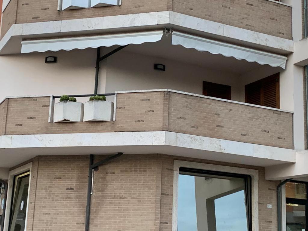 Casa Alba - Civitanova Marche Eksteriør billede